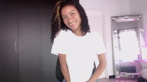 mailyn_gold online show from 06.23.26