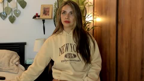 Mailyn Foxx online show from 07.16.26
