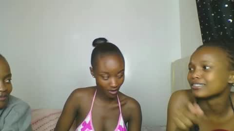 maira luv1 online show from 03.02.26