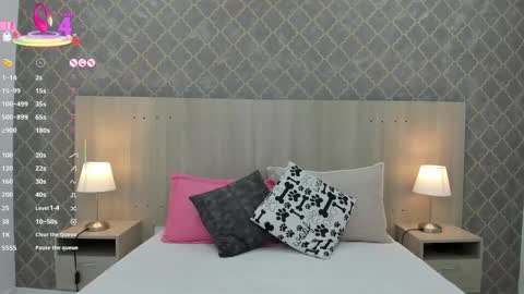   online show from 03.10.25