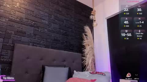 Snapshot of maite_smith69 chatting on 11.21.25 maite_smith69 online show from 11.21.25