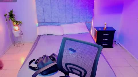 MAITE STONE1 online show from 11.25.25