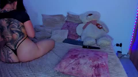 Snapshot of majo_gallego chatting on 02.16.26 majito online show from 02.16.26