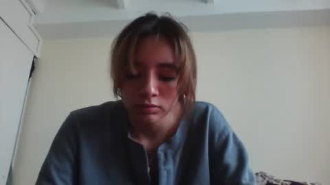 majo_gomezz online show from 10.01.25