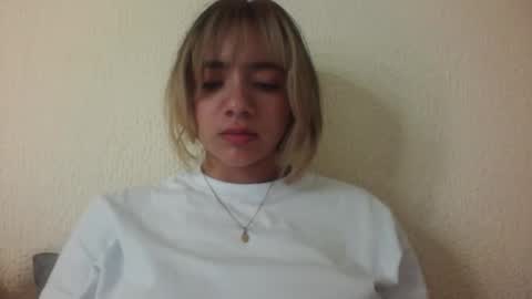 majo_gomezz online show from 02.25.26