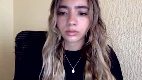 majo_gomezz online show from 03.31.26