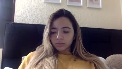 Snapshot of majo_gomezz chatting on 07.01.26 majo_gomezz online show from 07.01.26