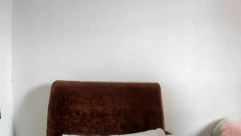 MAJO ROSE  online show from 02.14.25