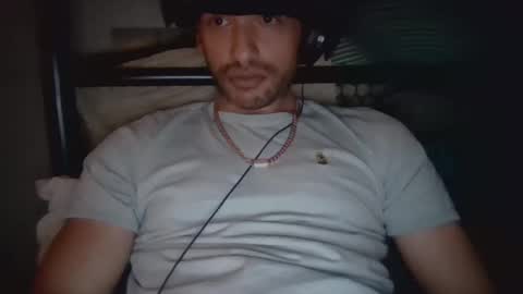 Snapshot of majorb121 chatting on 12.31.24 majorb121 online show from 12.31.24