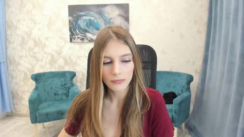 Chloe online show from 02.15.25
