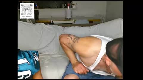 Snapshot of makeme_do_it_ chatting on 12.01.25 Diego online show from 12.01.25