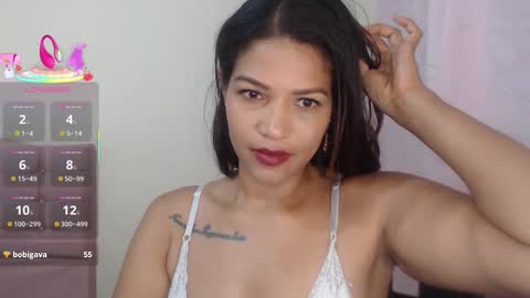 MAKENNAA online show from 03.10.26