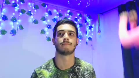 Snapshot of makenzy_darly chatting on 01.10.25 Makenzy darly online show from 01.10.25