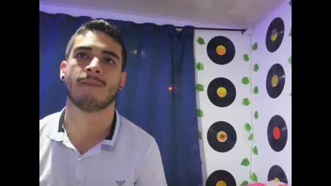 Snapshot of makenzy_darly chatting on 02.11.25 Makenzy darly online show from 02.11.25