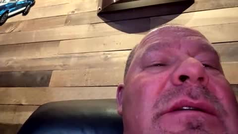 makeyousquirt1969 online show from 11.02.25