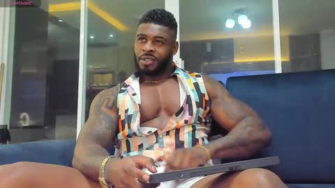 Makonnen online show from 02.19.25