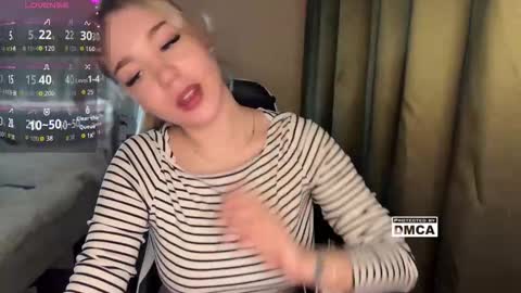 maksisisia online show from 11.16.25