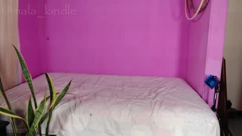 Snapshot of mala_kindle chatting on 11.04.25 Call me Mala independent model online show from 11.04.25