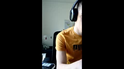 male20y online show from 04.30.26