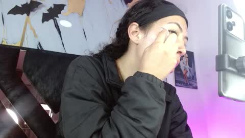 malejacs01 online show from 11.14.25