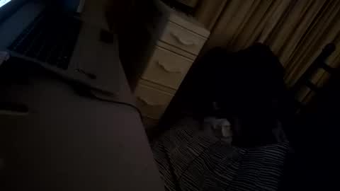 malenymph online show from 10.21.25