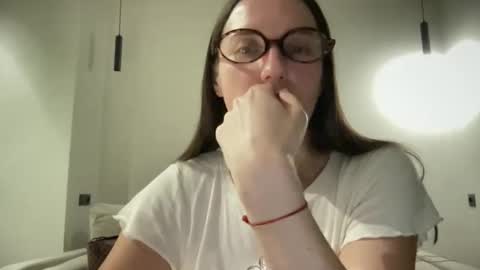 Snapshot of malina568708 chatting on 03.11.26 malina568708 online show from 03.11.26