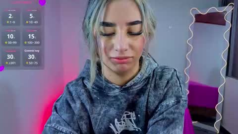 Malory  online show from 11.06.25