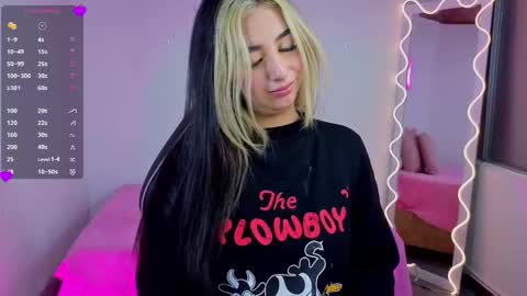 Malory  online show from 12.02.25