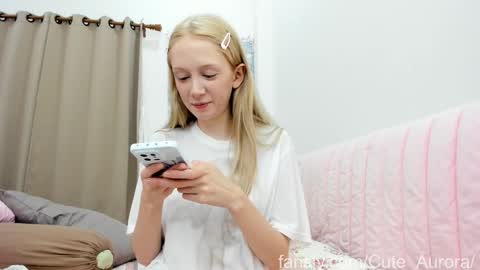 Snapshot of malvina_doll chatting on 01.15.26 malvina_doll online show from 01.15.26