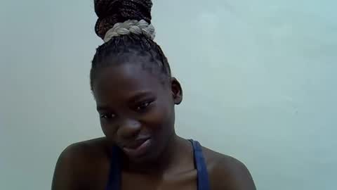 mamichula42 online show from 11.04.25