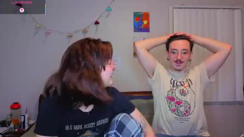 MamiCloudz online show from 11.15.25