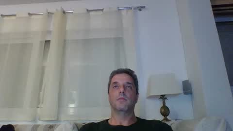 Snapshot of man211172 chatting on 01.21.25 man211172 online show from 01.21.25