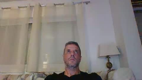 Snapshot of man211172 chatting on 03.03.25 man211172 online show from 03.03.25