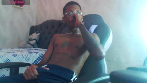 man_san11 online show from 12.24.24