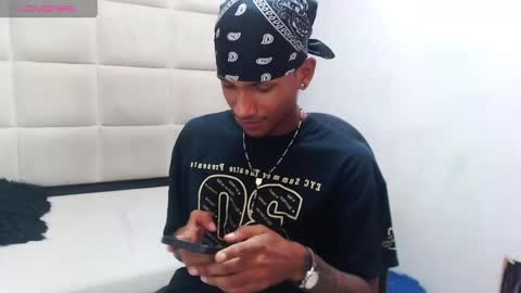 man_san11 online show from 01.03.25