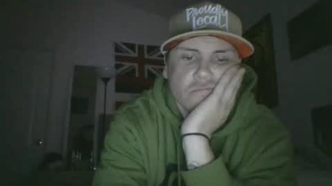 Snapshot of manaworks808 chatting on 12.17.25 manaworks808 online show from 12.17.25