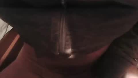 Snapshot of manco_travaglio chatting on 01.13.25 Beeblebrox online show from 01.13.25