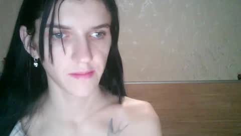 Snapshot of mandari_lukc chatting on 11.21.25 Mandari lukc online show from 11.21.25