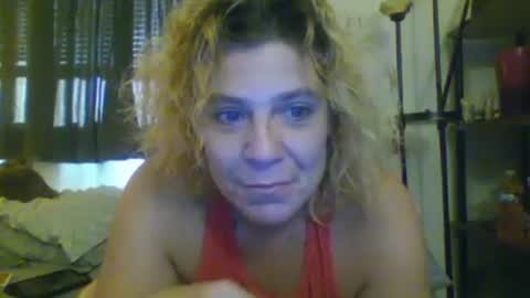 Snapshot of mandilube39 chatting on 10.08.25 mindy22 online show from 10.08.25