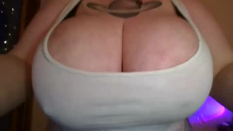 Snapshot of mandy_belcher chatting on 04.13.26 Mandy online show from 04.13.26