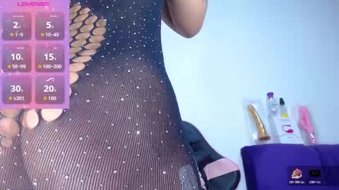 Mandy Mosquera online show from 10.22.25