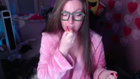 Snapshot of mandybabyxxx chatting on 03.09.25 MandyBabyXXX online show from 03.09.25