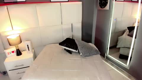 manellyksparklee online show from 09.12.25