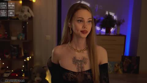 Snapshot of manifreyja chatting on 01.10.26 Amelie online show from 01.10.26