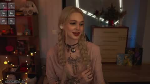 Snapshot of manifreyja chatting on 02.09.26 Amelie online show from 02.09.26