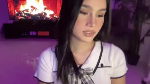 Snapshot of manika21 chatting on 12.31.24 monika online show from 12.31.24