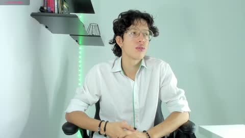 Manuel online show from 12.30.24