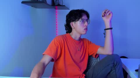 Manuel online show from 01.25.25