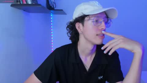 Manuel online show from 02.26.25