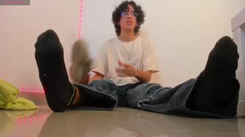 Manuel online show from 09.26.25